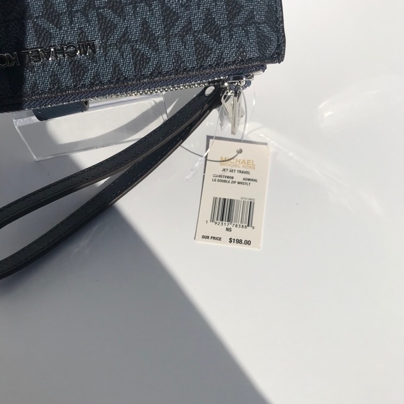 Michael Kors Jet set Travel Double Zip Wristlet - Picture 7 of 7